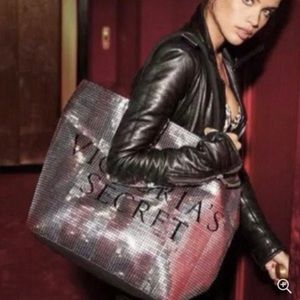 VS PINK NWT Sequin Tote NEW